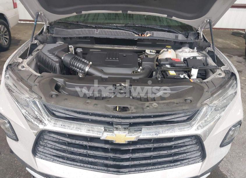 Photo 10 of 2021 Chevrolet Blazer FWD 2LT (VIN 3GNKBCR40MS504547)