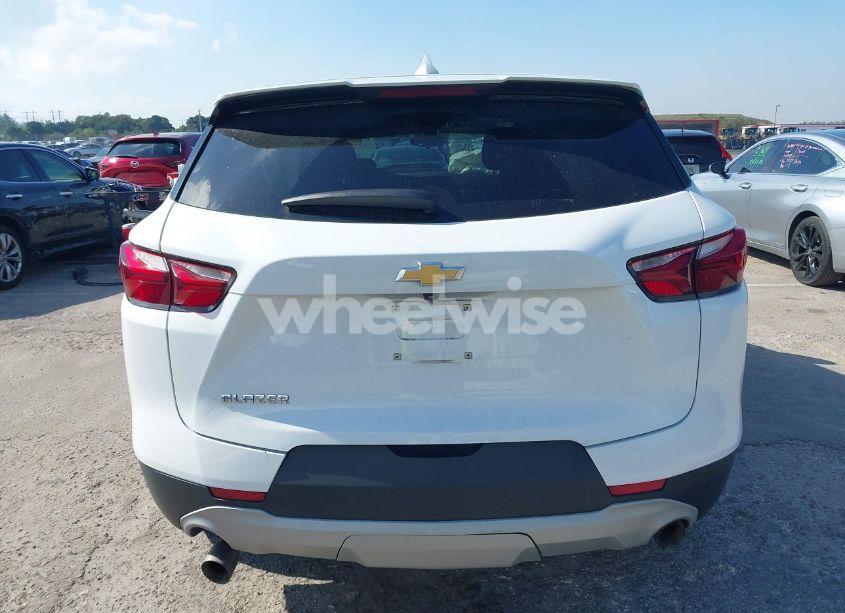 Photo 16 of 2022 Chevrolet Blazer FWD 2LT (VIN 3GNKBCR40NS144570)