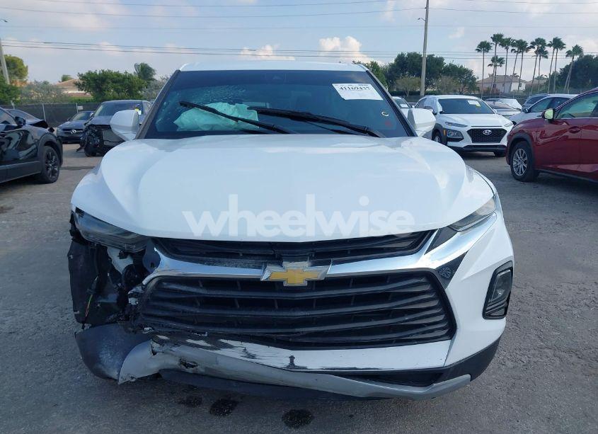 Photo 6 of 2022 Chevrolet Blazer FWD 2LT (VIN 3GNKBCR40NS144570)