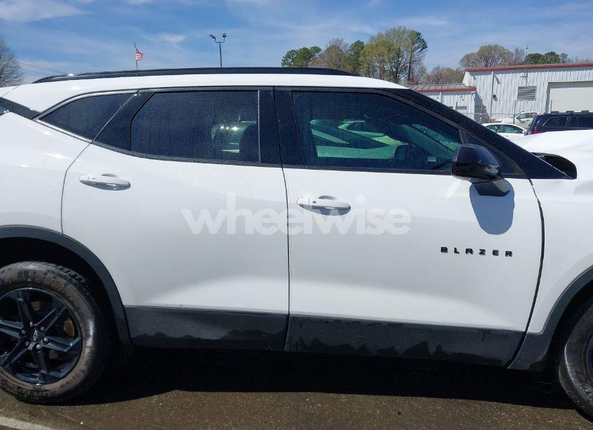 Photo 14 of 2023 Chevrolet Blazer FWD 2LT (VIN 3GNKBCR40PS101480)