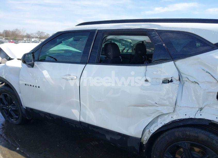 Photo 15 of 2023 Chevrolet Blazer FWD 2LT (VIN 3GNKBCR40PS101480)