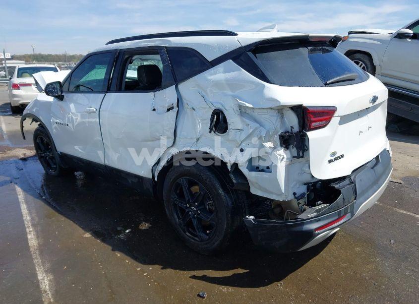 Photo 3 of 2023 Chevrolet Blazer FWD 2LT (VIN 3GNKBCR40PS101480)