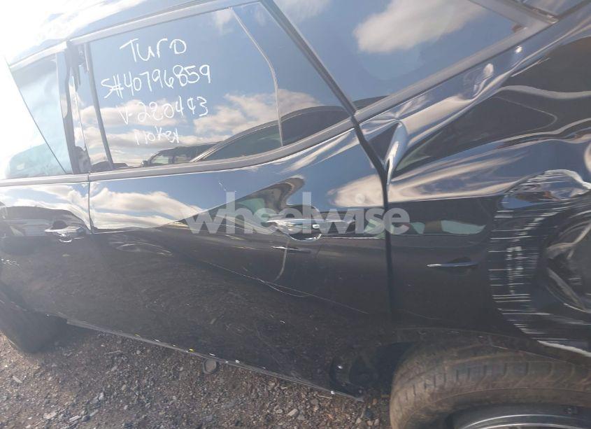 Photo 13 of 2024 Chevrolet Blazer FWD 2LT (VIN 3GNKBCR40RS280493)