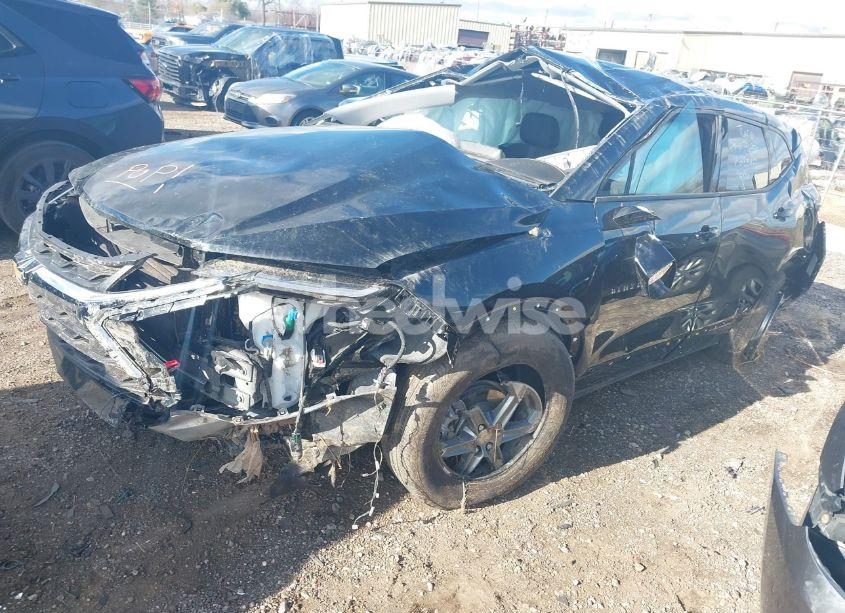 Photo 2 of 2024 Chevrolet Blazer FWD 2LT (VIN 3GNKBCR40RS280493)