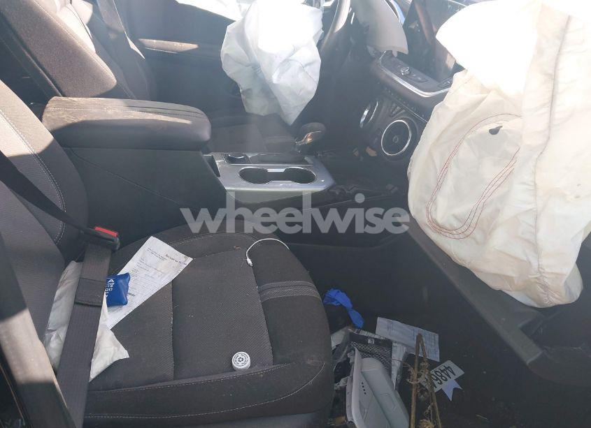 Photo 5 of 2024 Chevrolet Blazer FWD 2LT (VIN 3GNKBCR40RS280493)