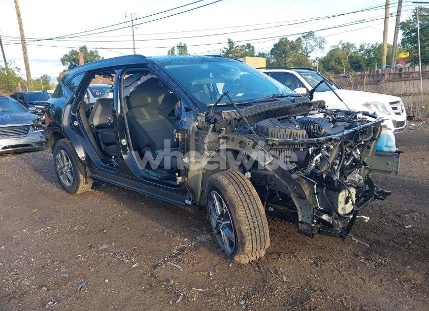 2024 Chevrolet Blazer FWD 2LT (VIN 3GNKBCR40RS281692) main photo