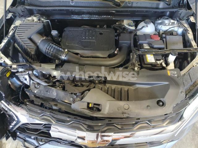 Photo 12 of 2025 CHEVROLET BLAZER 2LT (VIN 3GNKBCR40SS255132)
