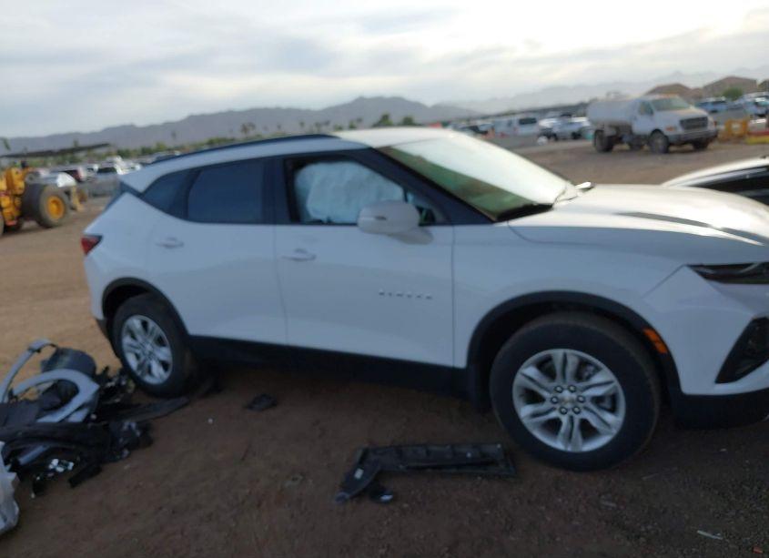 Photo 13 of 2021 Chevrolet Blazer FWD 2LT (VIN 3GNKBCR41MS567415)