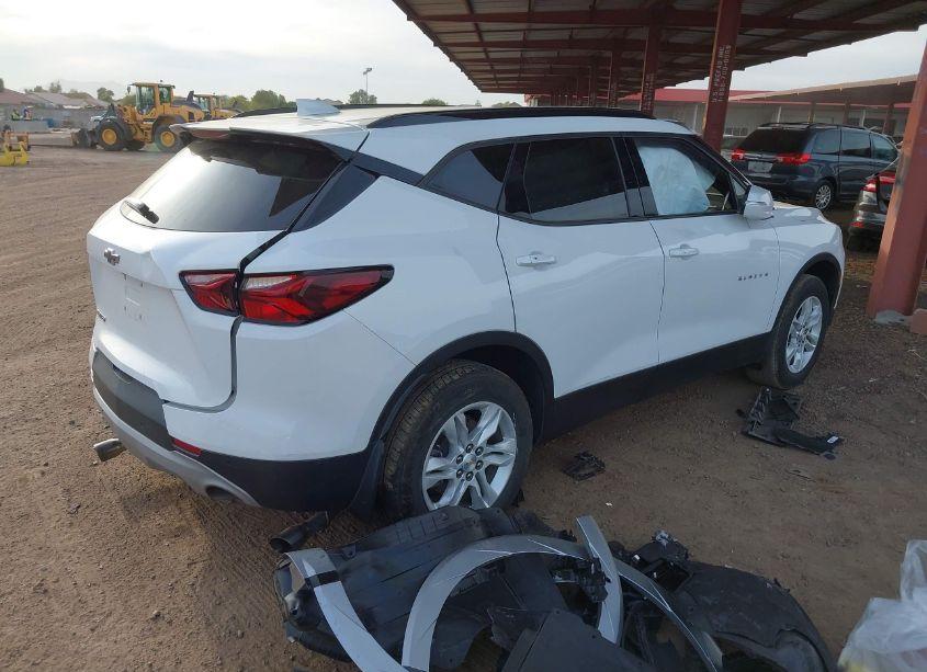 Photo 4 of 2021 Chevrolet Blazer FWD 2LT (VIN 3GNKBCR41MS567415)