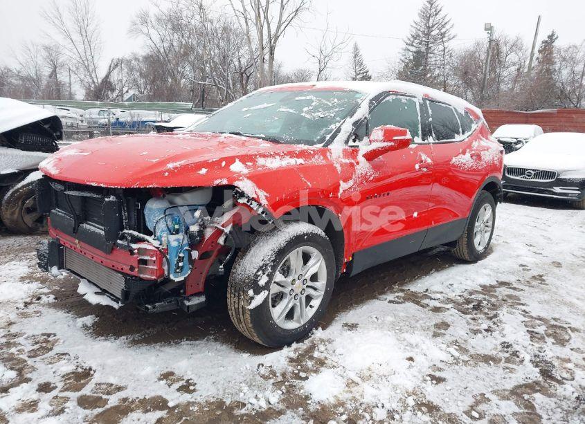 Photo 2 of 2022 Chevrolet Blazer FWD 2LT (VIN 3GNKBCR41NS132122)