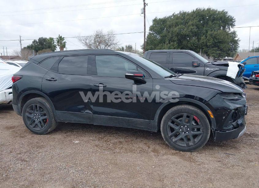 Photo 14 of 2022 Chevrolet Blazer FWD 2LT (VIN 3GNKBCR41NS196452)