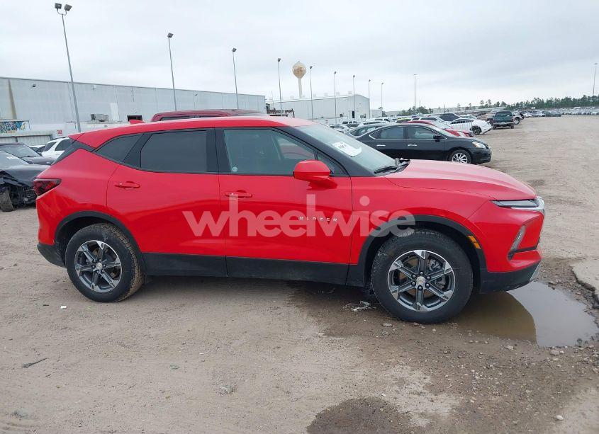 Photo 13 of 2023 Chevrolet Blazer FWD 2LT (VIN 3GNKBCR41PS110883)