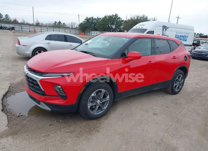 Photo 2 of 2023 Chevrolet Blazer FWD 2LT (VIN 3GNKBCR41PS110883)