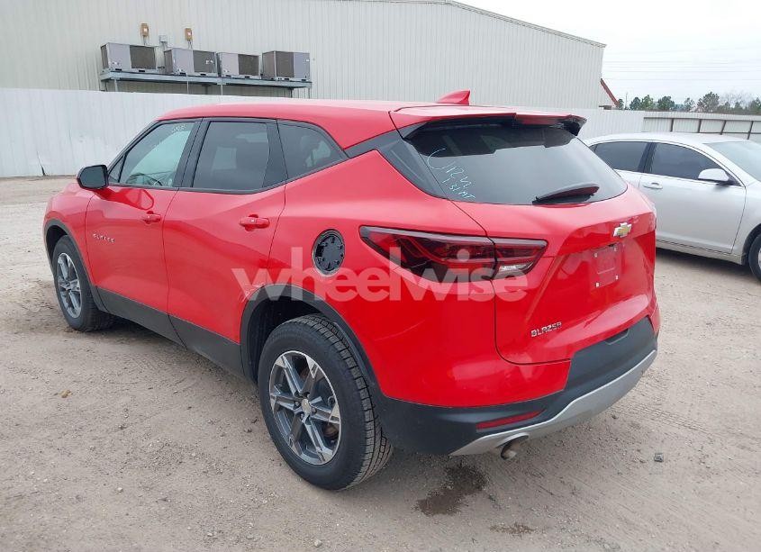Photo 3 of 2023 Chevrolet Blazer FWD 2LT (VIN 3GNKBCR41PS110883)