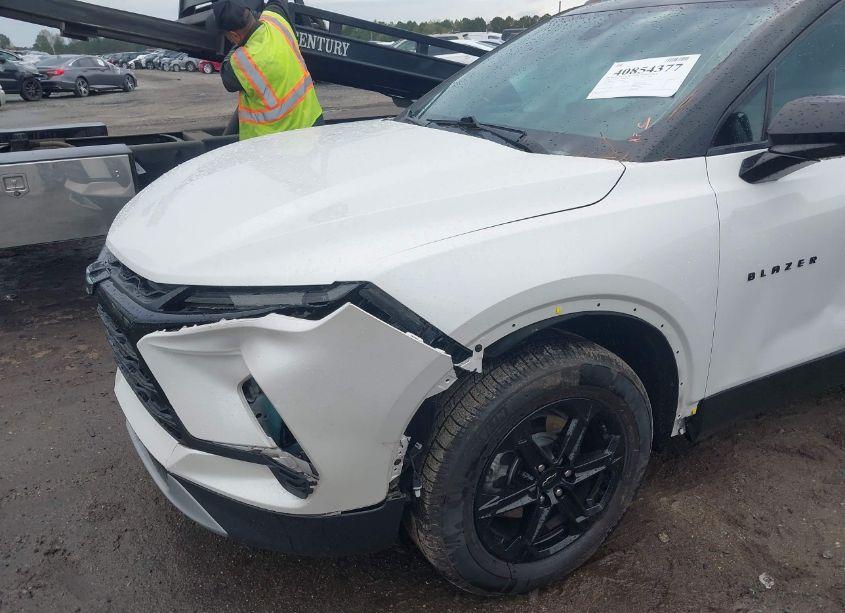 Photo 18 of 2023 Chevrolet Blazer FWD 2LT (VIN 3GNKBCR41PS198754)