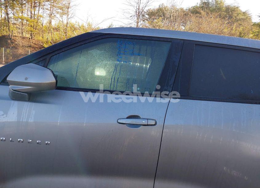 Photo 14 of 2024 Chevrolet Blazer FWD 2LT (VIN 3GNKBCR41RS160458)