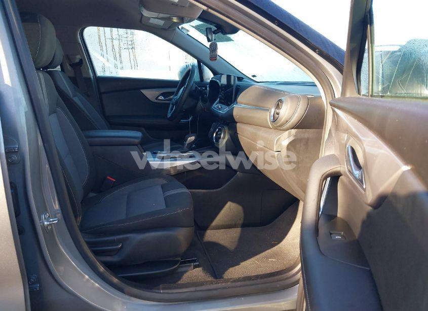 Photo 5 of 2024 Chevrolet Blazer FWD 2LT (VIN 3GNKBCR41RS160458)