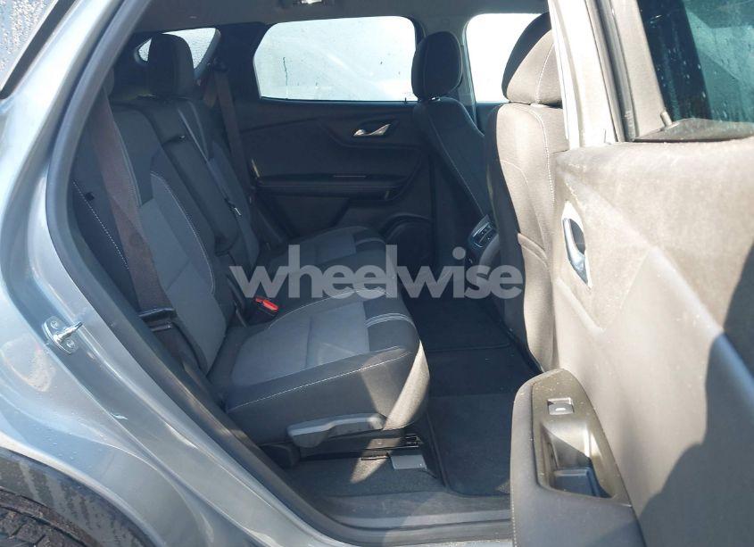 Photo 8 of 2024 Chevrolet Blazer FWD 2LT (VIN 3GNKBCR41RS160458)