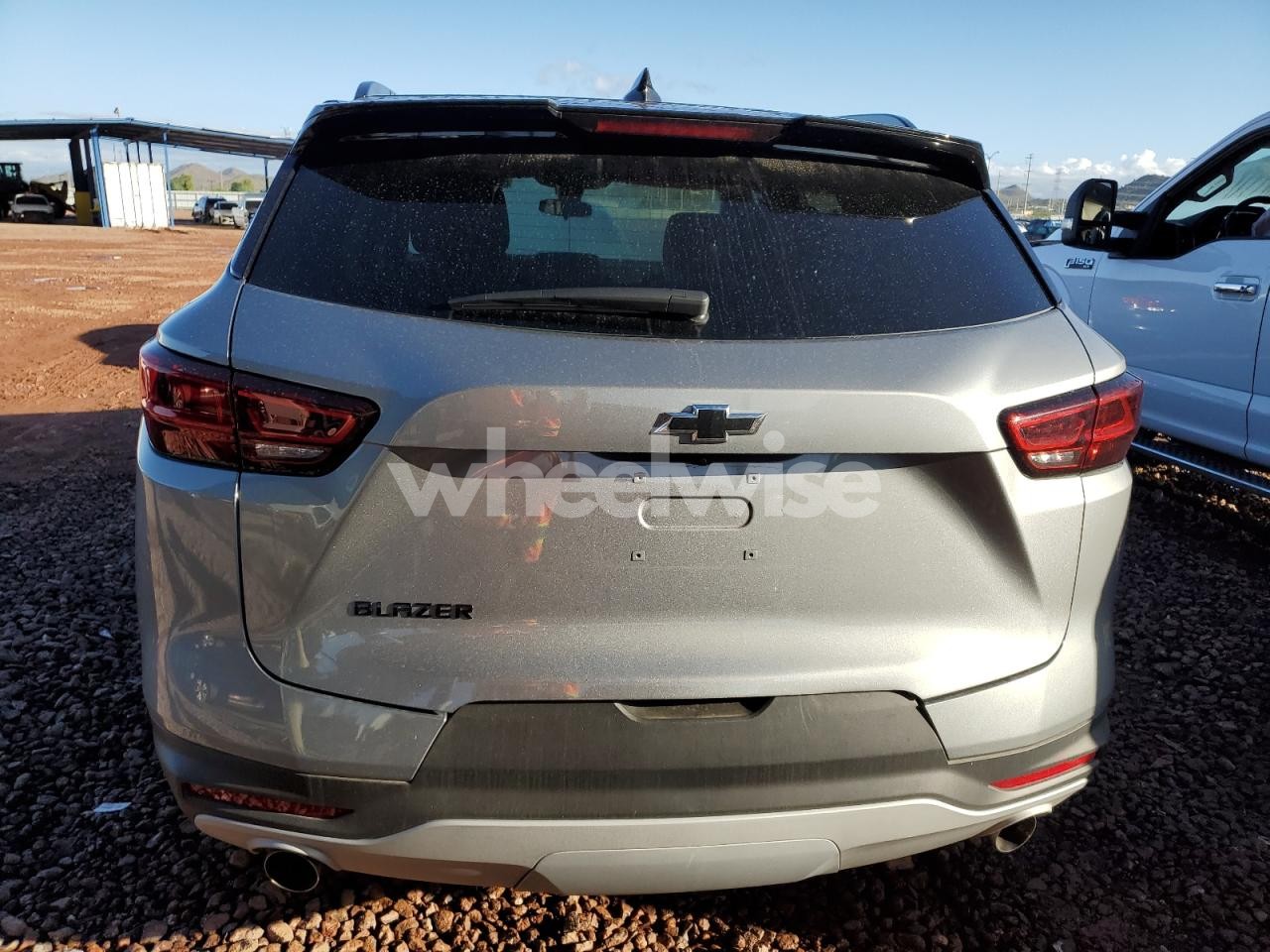 Photo 6 of 2024 CHEVROLET BLAZER 2LT (VIN 3GNKBCR41RS270913)