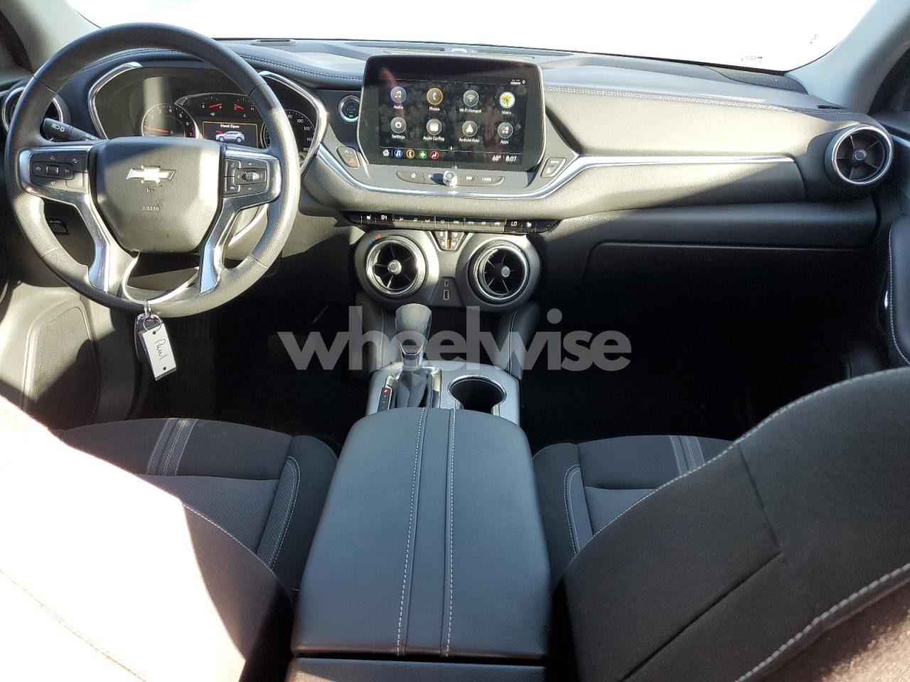 Photo 8 of 2024 CHEVROLET BLAZER 2LT (VIN 3GNKBCR41RS270913)
