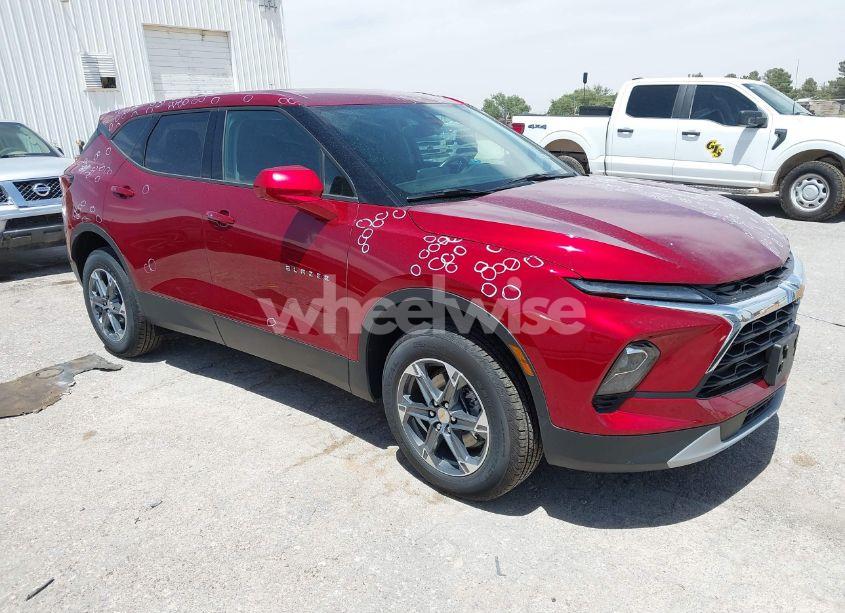 2025 Chevrolet Blazer FWD 2LT (VIN 3GNKBCR41SS192462) main photo