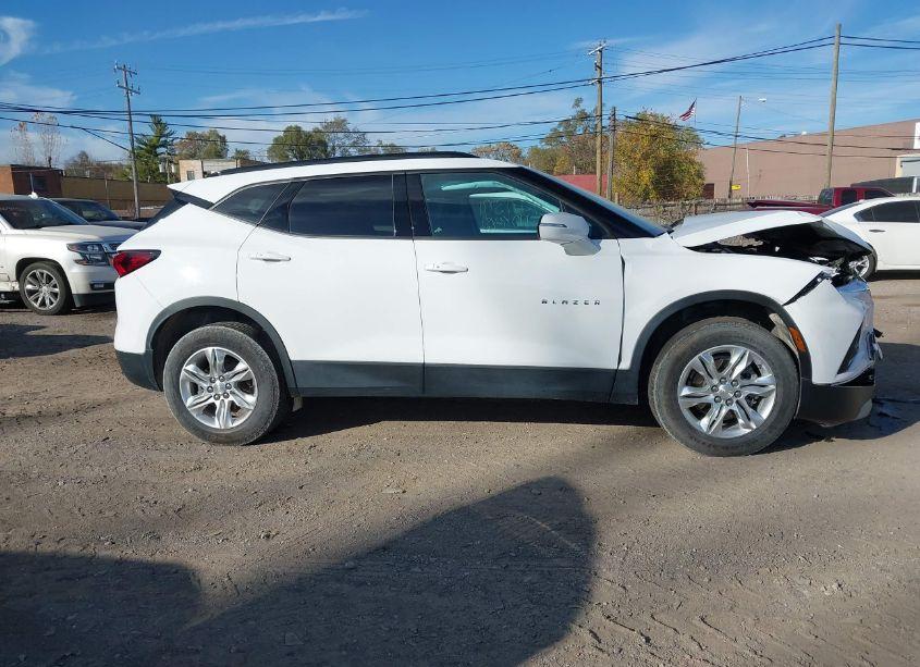 Photo 13 of 2021 Chevrolet Blazer FWD 2LT (VIN 3GNKBCR42MS557203)