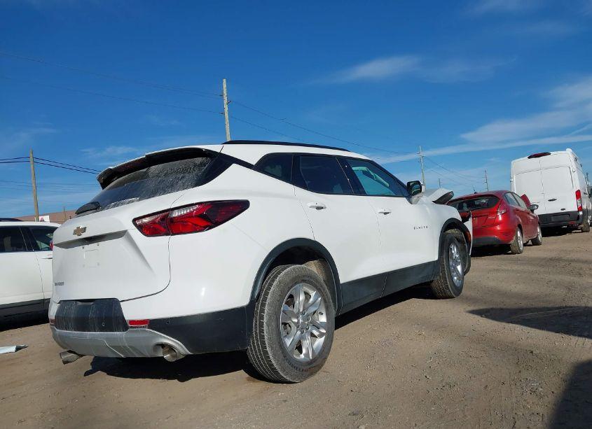 Photo 4 of 2021 Chevrolet Blazer FWD 2LT (VIN 3GNKBCR42MS557203)