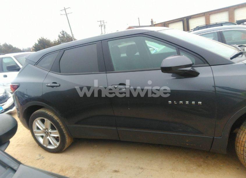 Photo 13 of 2021 Chevrolet Blazer FWD 2LT (VIN 3GNKBCR42MS558089)