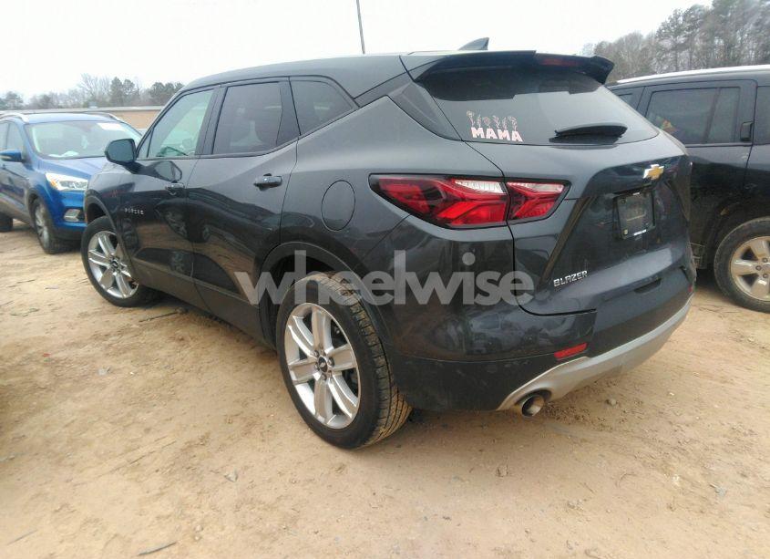Photo 3 of 2021 Chevrolet Blazer FWD 2LT (VIN 3GNKBCR42MS558089)