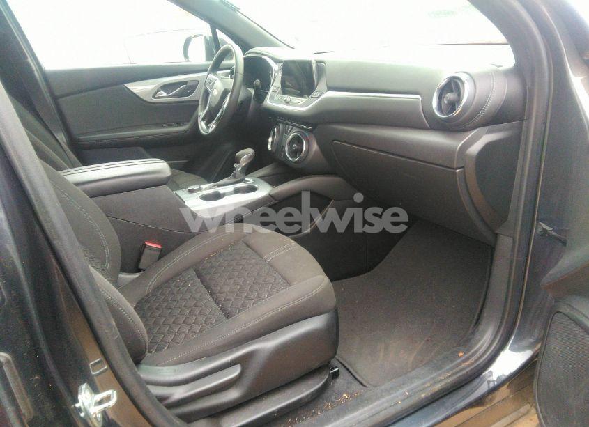Photo 5 of 2021 Chevrolet Blazer FWD 2LT (VIN 3GNKBCR42MS558089)