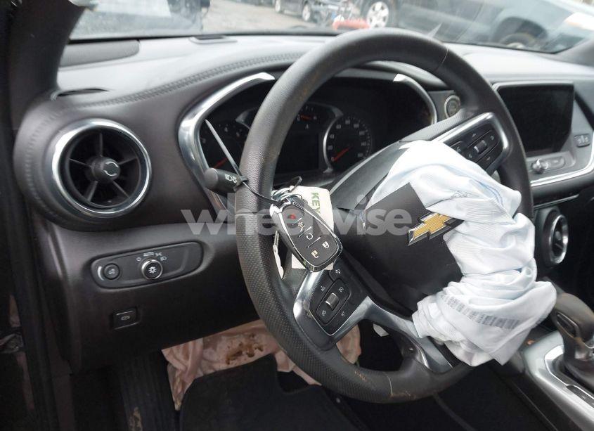 Photo 11 of 2022 Chevrolet Blazer FWD 2LT (VIN 3GNKBCR42NS132257)