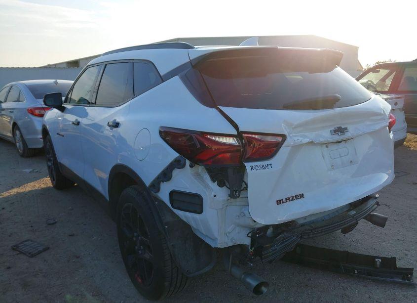 Photo 3 of 2022 Chevrolet Blazer FWD 2LT (VIN 3GNKBCR42NS134316)
