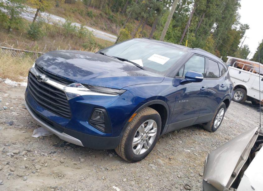 Photo 2 of 2022 Chevrolet Blazer FWD 2LT (VIN 3GNKBCR42NS214814)