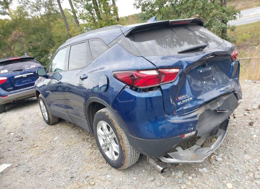 Photo 3 of 2022 Chevrolet Blazer FWD 2LT (VIN 3GNKBCR42NS214814)