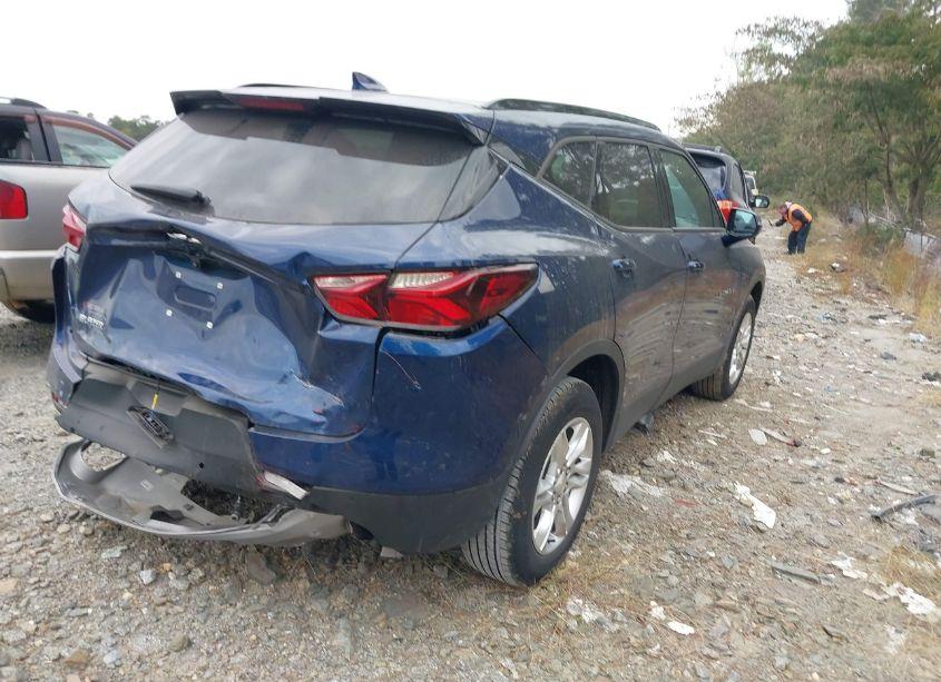 Photo 4 of 2022 Chevrolet Blazer FWD 2LT (VIN 3GNKBCR42NS214814)