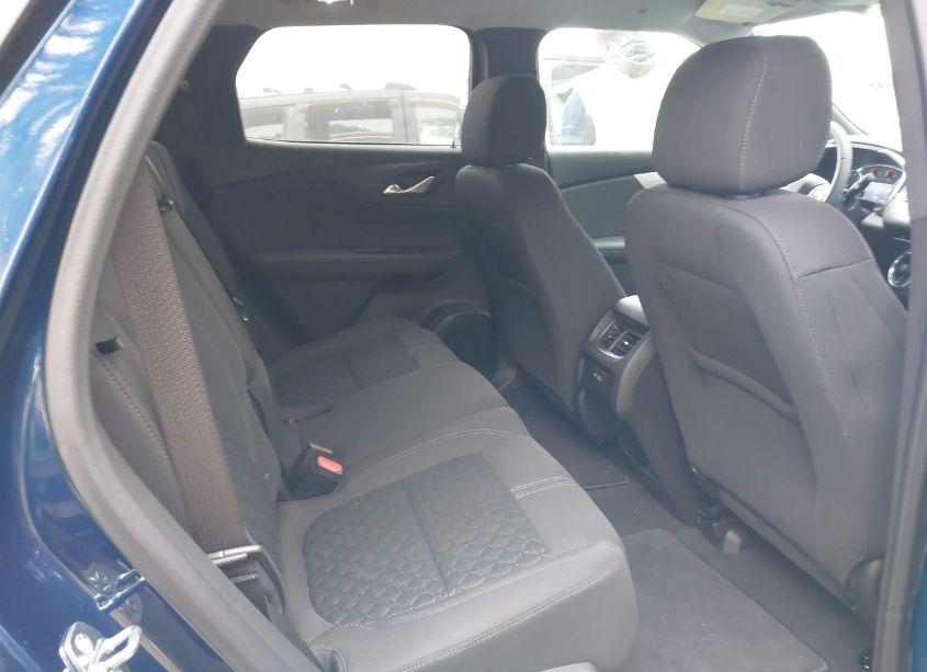 Photo 8 of 2022 Chevrolet Blazer FWD 2LT (VIN 3GNKBCR42NS214814)