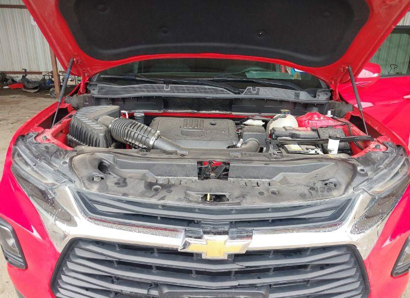 Photo 10 of 2022 Chevrolet Blazer FWD 2LT (VIN 3GNKBCR42NS215932)