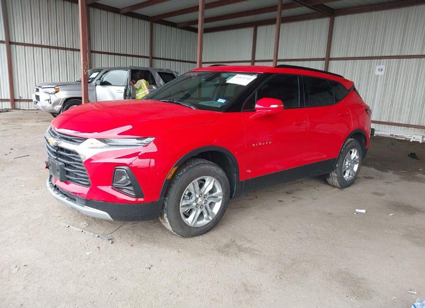 Photo 2 of 2022 Chevrolet Blazer FWD 2LT (VIN 3GNKBCR42NS215932)