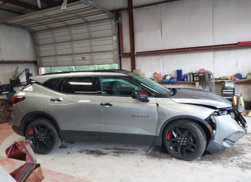 Photo 14 of 2024 Chevrolet Blazer FWD 2LT (VIN 3GNKBCR42RS160968)
