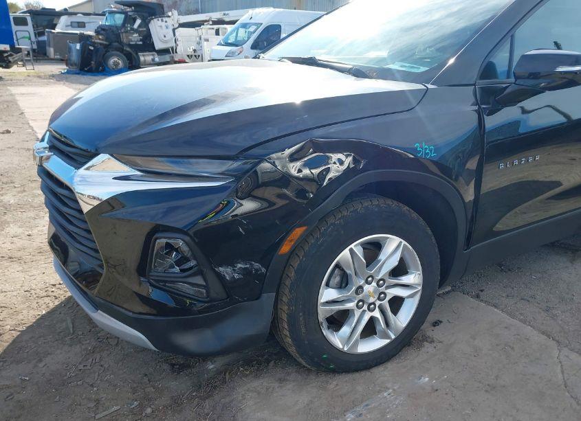 Photo 6 of 2020 Chevrolet Blazer FWD 2LT (VIN 3GNKBCR43LS661360)