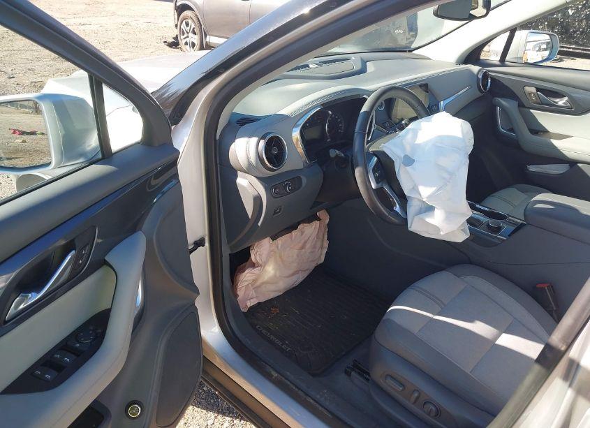 Photo 17 of 2020 Chevrolet Blazer FWD 2LT (VIN 3GNKBCR43LS688686)