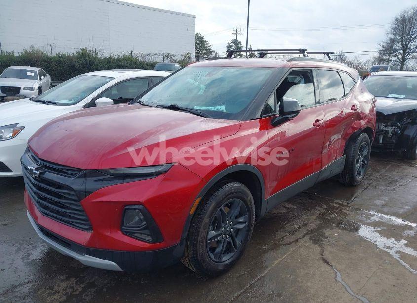 Photo 2 of 2022 Chevrolet Blazer FWD 2LT (VIN 3GNKBCR43NS131585)