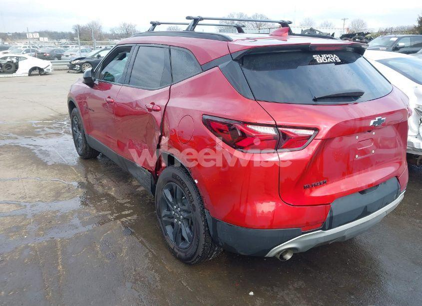 Photo 3 of 2022 Chevrolet Blazer FWD 2LT (VIN 3GNKBCR43NS131585)