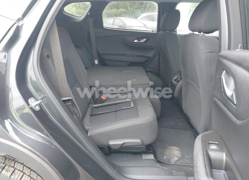 Photo 8 of 2022 Chevrolet Blazer FWD 2LT (VIN 3GNKBCR43NS178406)