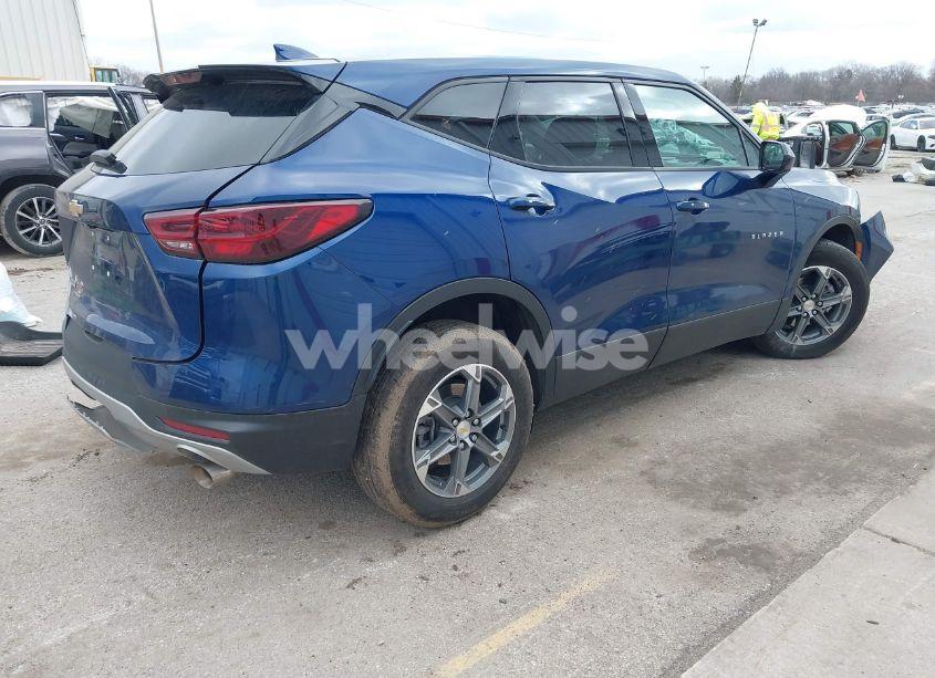 Photo 4 of 2023 Chevrolet Blazer FWD 2LT (VIN 3GNKBCR43PS102445)