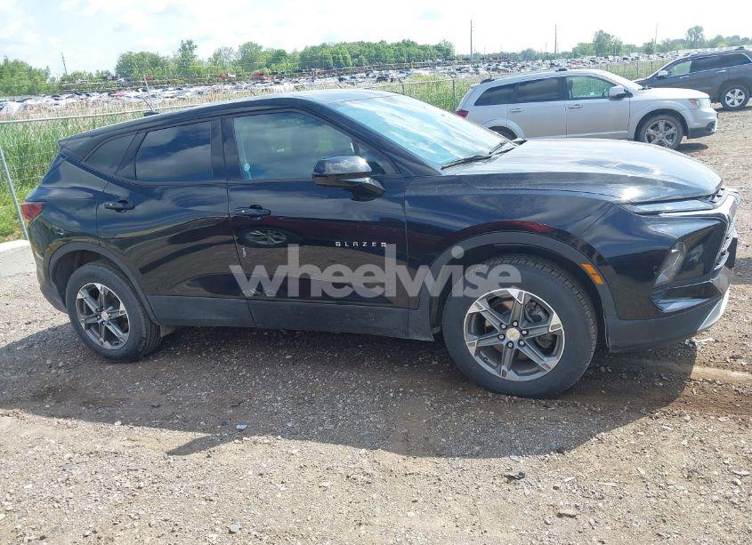 Photo 13 of 2023 Chevrolet Blazer FWD 2LT (VIN 3GNKBCR43PS219667)