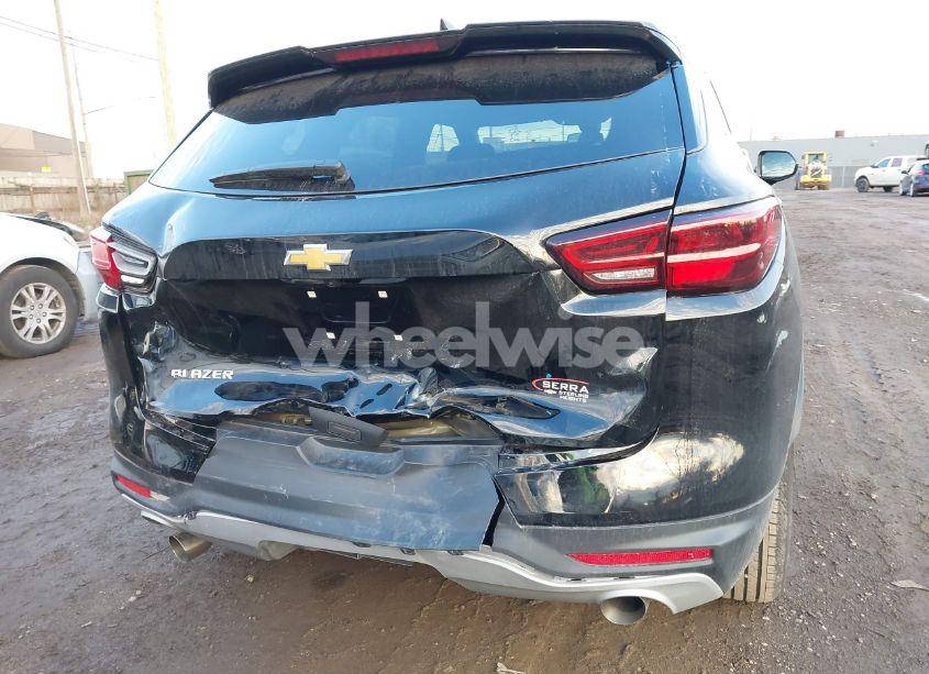 Photo 6 of 2025 Chevrolet Blazer FWD 2LT (VIN 3GNKBCR43SS107217)