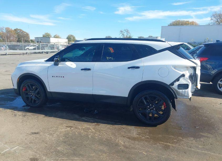 Photo 14 of 2022 Chevrolet Blazer FWD 2LT (VIN 3GNKBCR44NS139601)