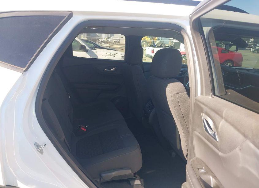 Photo 8 of 2022 Chevrolet Blazer FWD 2LT (VIN 3GNKBCR44NS139601)