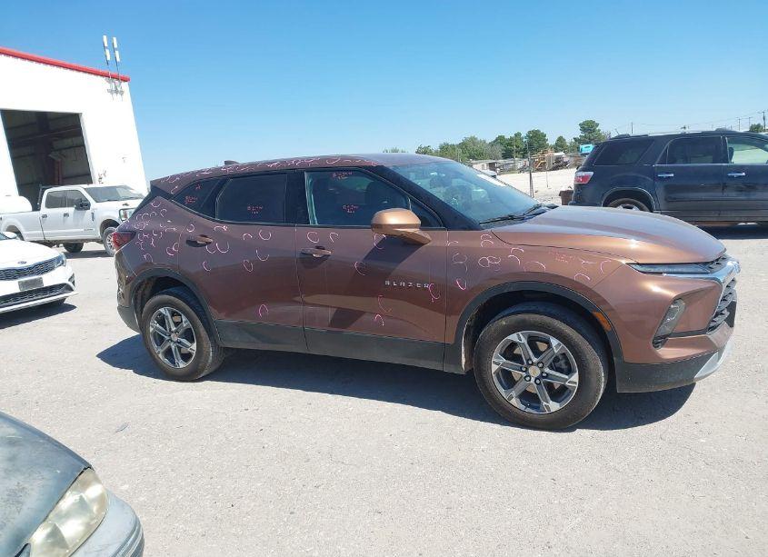 Photo 13 of 2023 Chevrolet Blazer FWD 2LT (VIN 3GNKBCR44PS105807)